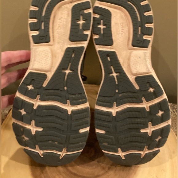 Brooks Ghost 14 Womens Size 10B Running Shoes Black & pink Athletic Sneakers - Picture 10 of 13